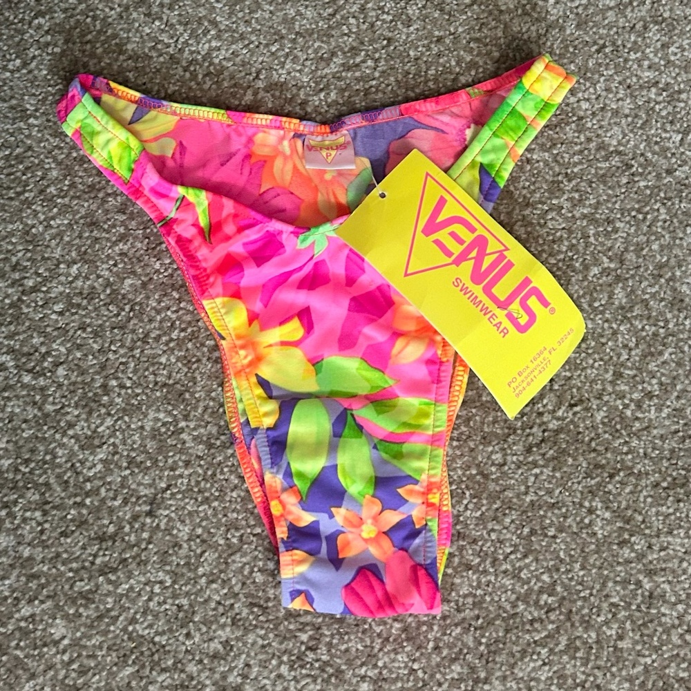 VINTAGE Venus swimsuit bottom